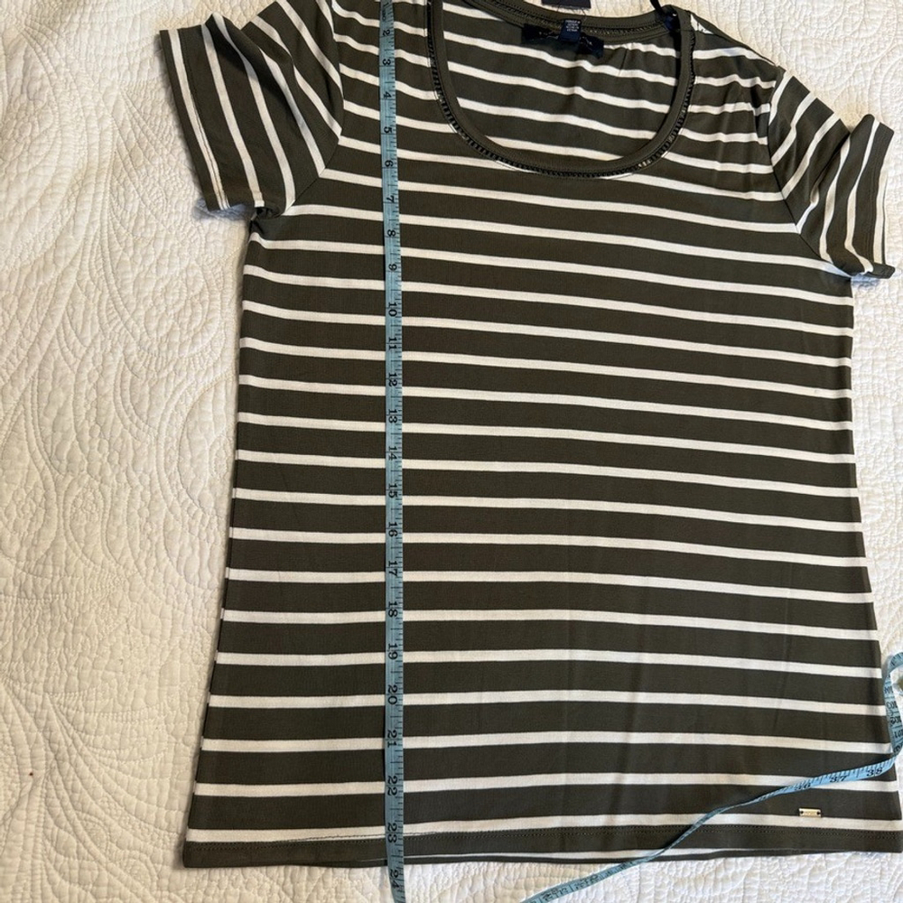 Tommy Hilfiger Olive Green & White Striped Round Neck T-Shirt Womens Size Small - Picture 11 of 11